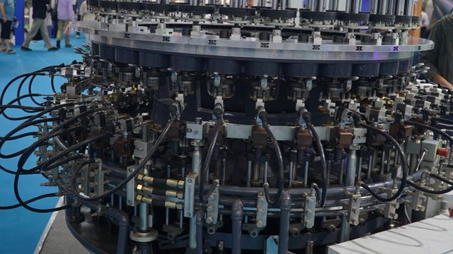 2026 開(kāi)年信號(hào)：跨國(guó)藥企正在“搶購(gòu)” 中國(guó)創(chuàng)新藥