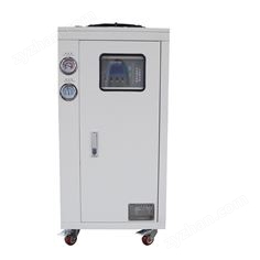 達沃西風冷式冷水機