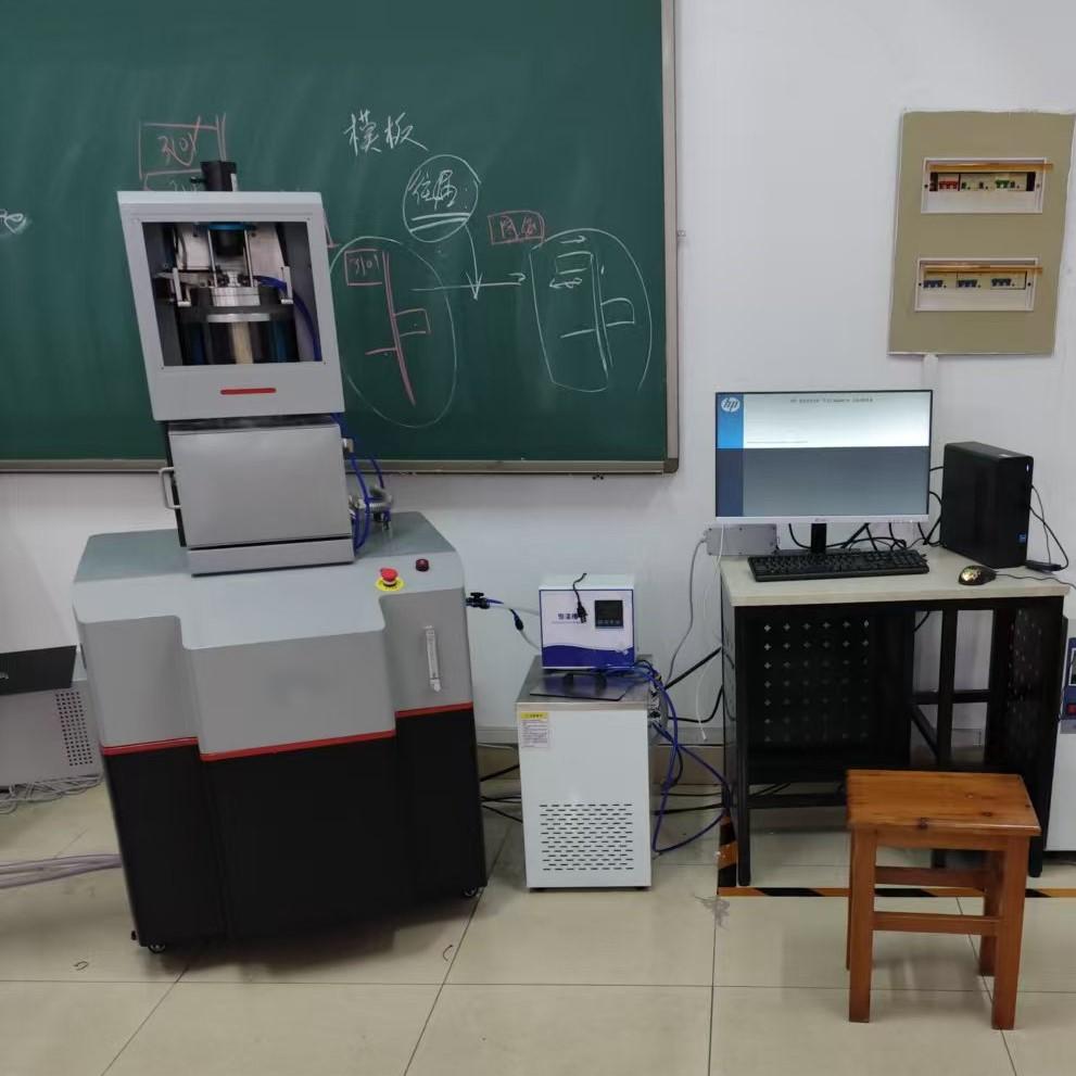 1762587373957632.jpg 導熱系數熱擴散系數測定儀激光閃光法:上海誠衛為內蒙古xx大學提供上門服務