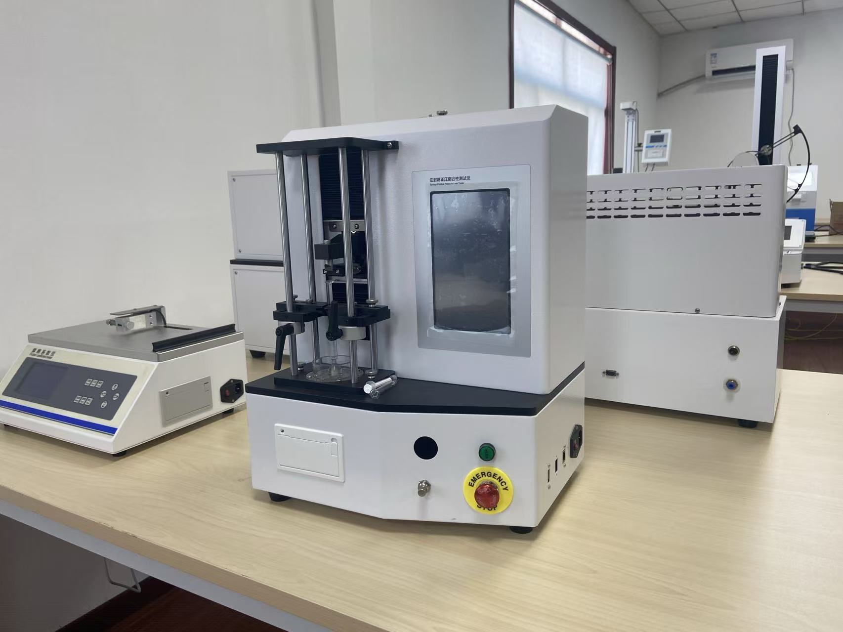 辰驰仪器推出 CHMH-01 注射器器身密合性测试仪 满足多标准检测需求